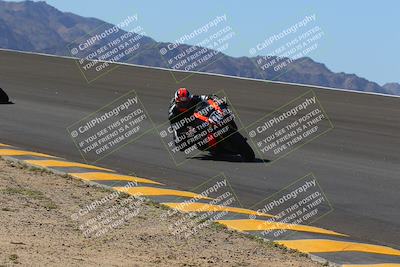 media/Oct-08-2022-SoCal Trackdays (Sat) [[1fc3beec89]]/Bowl (1030am)/